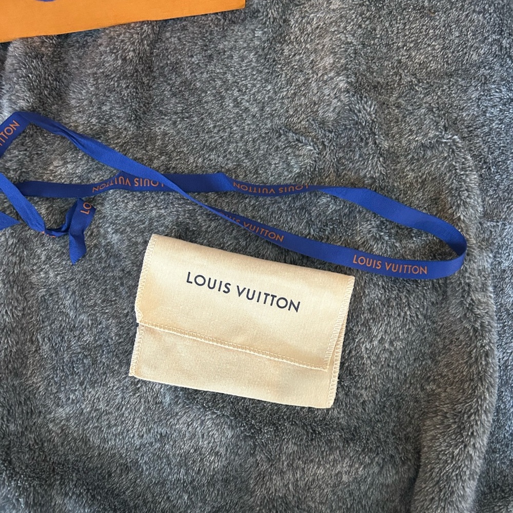 Louis Vuitton Card Case Dust Holder & Ribbon